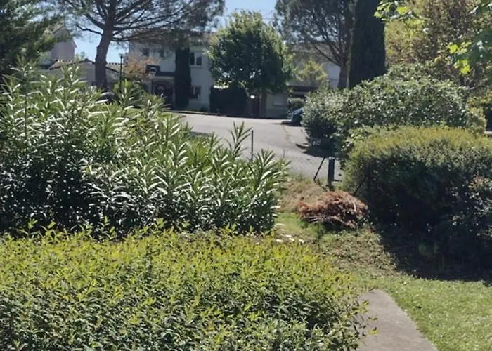 Duplex Casita Mia Chez Myriam 3 Etoiles Climatise 4 Adultes 2 3 Lits Terrasse Jardin Gragnague