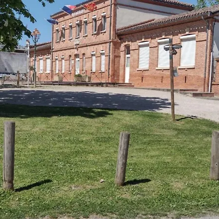 Duplex Casita Mia Chez Myriam 3 Etoiles Climatise 4 Adultes 2 3 Lits Terrasse Jardin * Gragnague