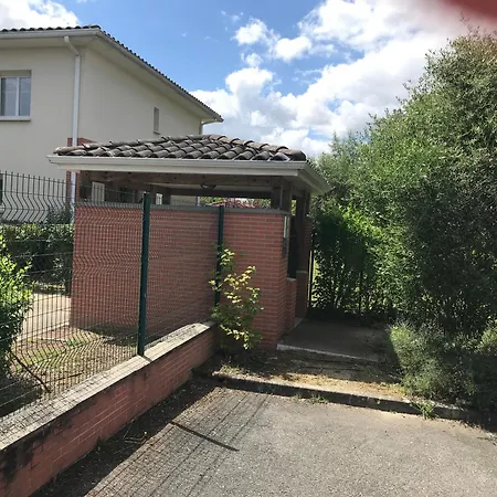 Duplex Casita Mia Chez Myriam 3 Etoiles Climatise 4 Adultes 2 3 Lits Terrasse Jardin Gragnague