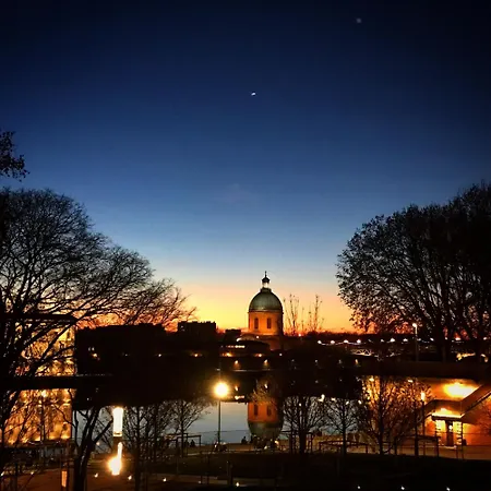 Duplex Casita Mia Chez Myriam 3 Etoiles Climatise 4 Adultes 2 3 Lits Terrasse Jardin Gragnague